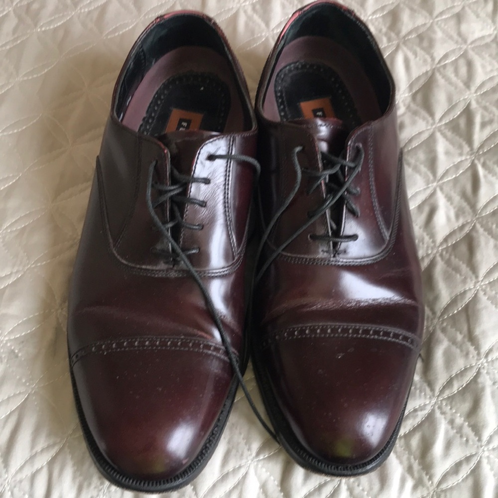 florsheim cap toe shoes